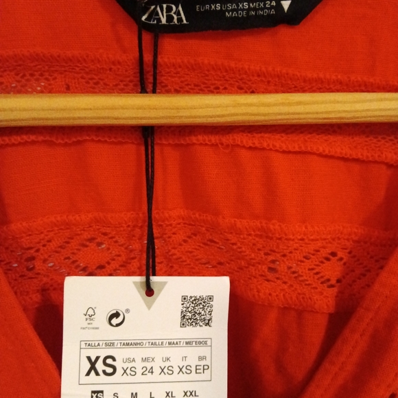 Zara NWT Flaw Dark Orange Cropped Top Eyelet Ruffle Cottagecore Fairycore Sz XS - Picture 4 of 7